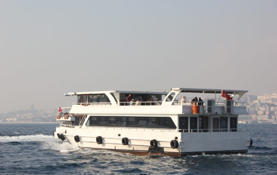 138 Kişilik Özel Davet Gemisi Kiralama | Eminönü Kalkışlı 3