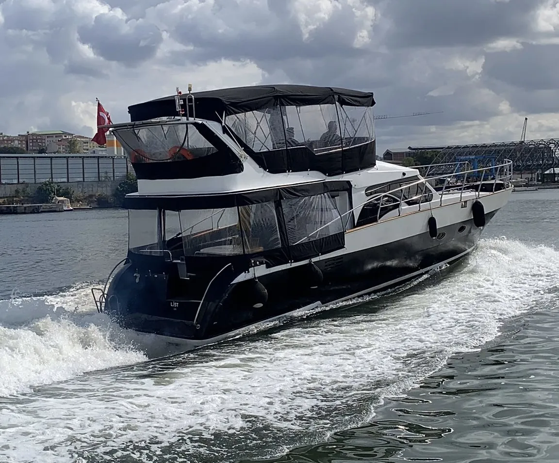 15 Meters - Your Private Yacht on the Bosphorus 1