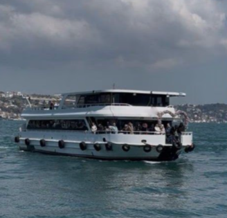 138 Kişilik Özel Davet Gemisi Kiralama | Eminönü Kalkışlı 2