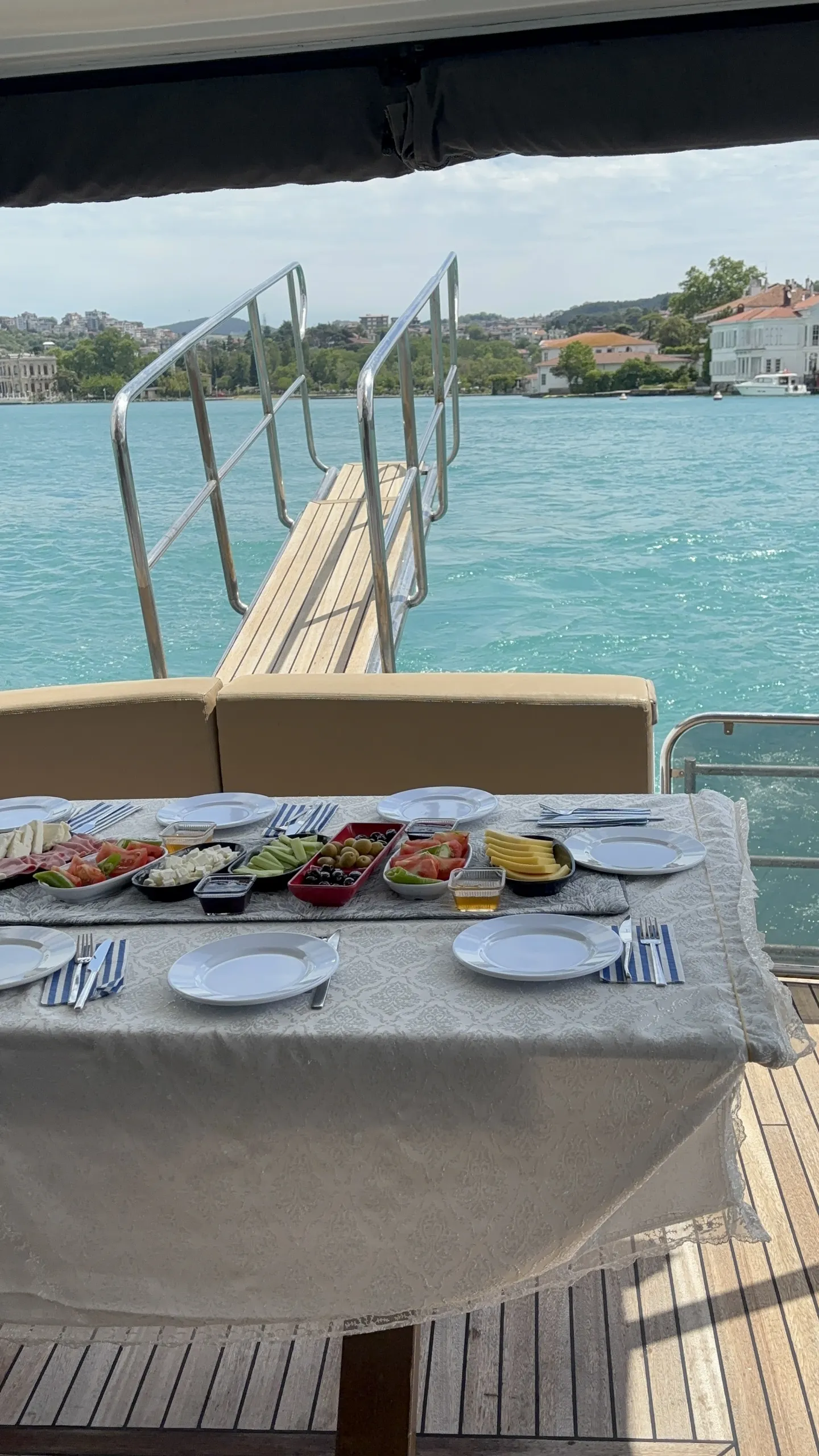 A Private Bosphorus Experience on a 17-Meter Luxury Yacht 5