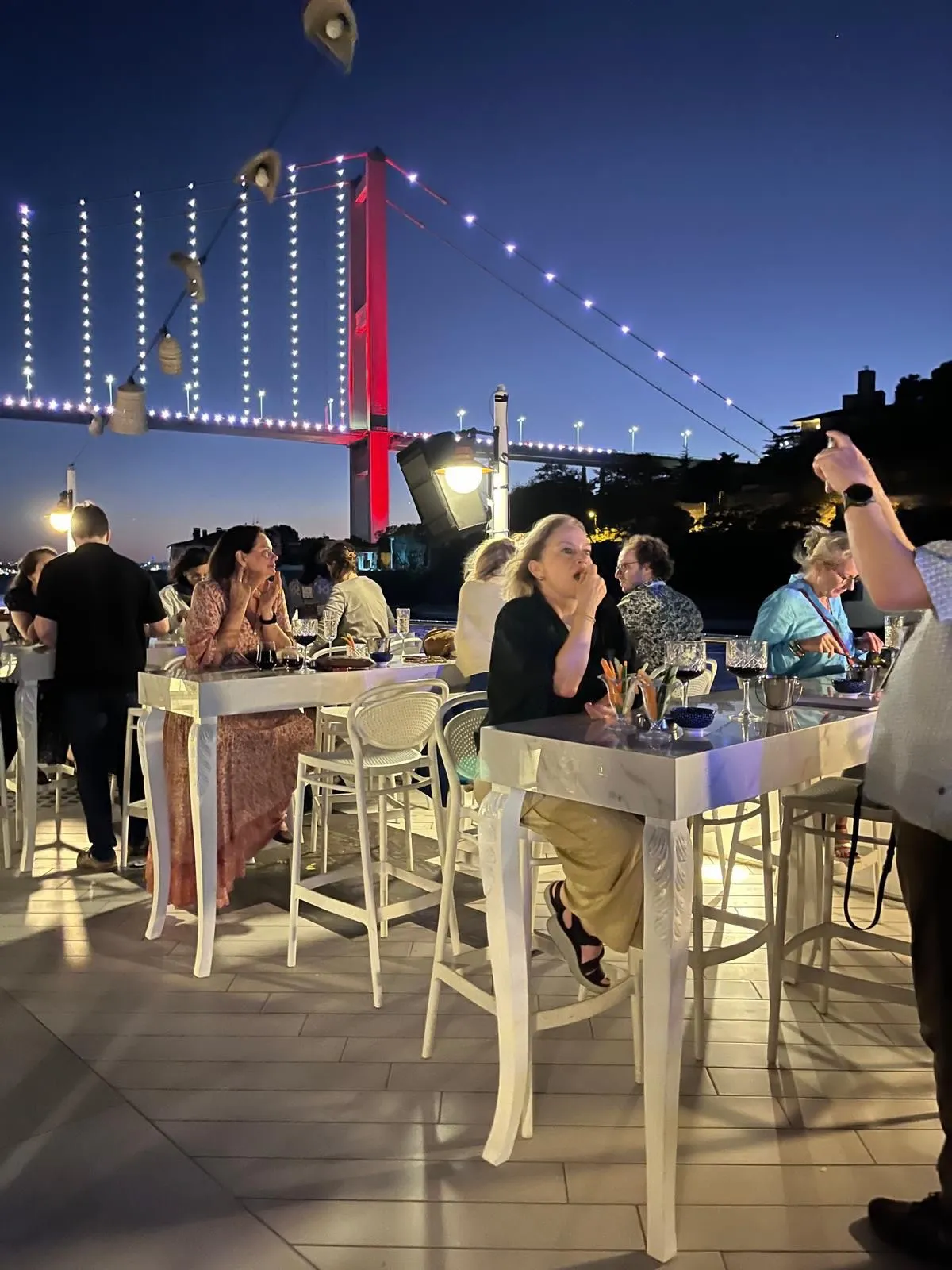 Şık Lounge Alanlı Lüks Yemekli Tur Teknesi 5