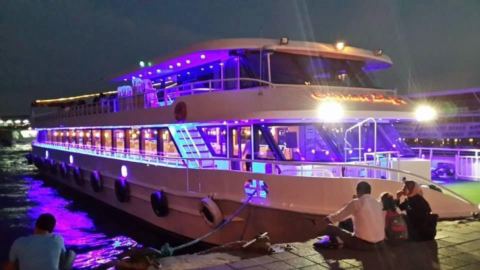 Luxury Rental Party Boat & Event Vessel in Istanbul Bosphorus 5