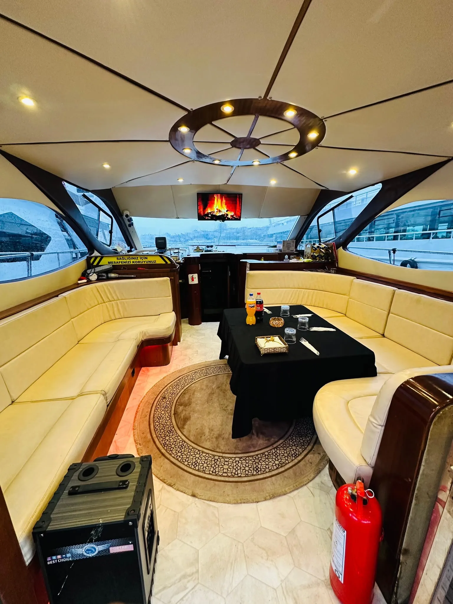 12-Person Bosphorus Motor Yacht Charter in Istanbul 3