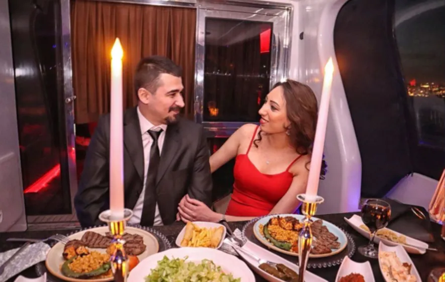 18M Motoryat ile Boğaz Turu – 11 Kişi Kapasiteli 4