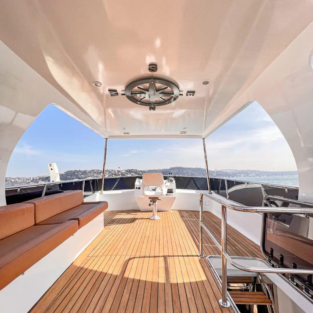 Kiralık 17 Metre Özel Yapım Motoryat 3