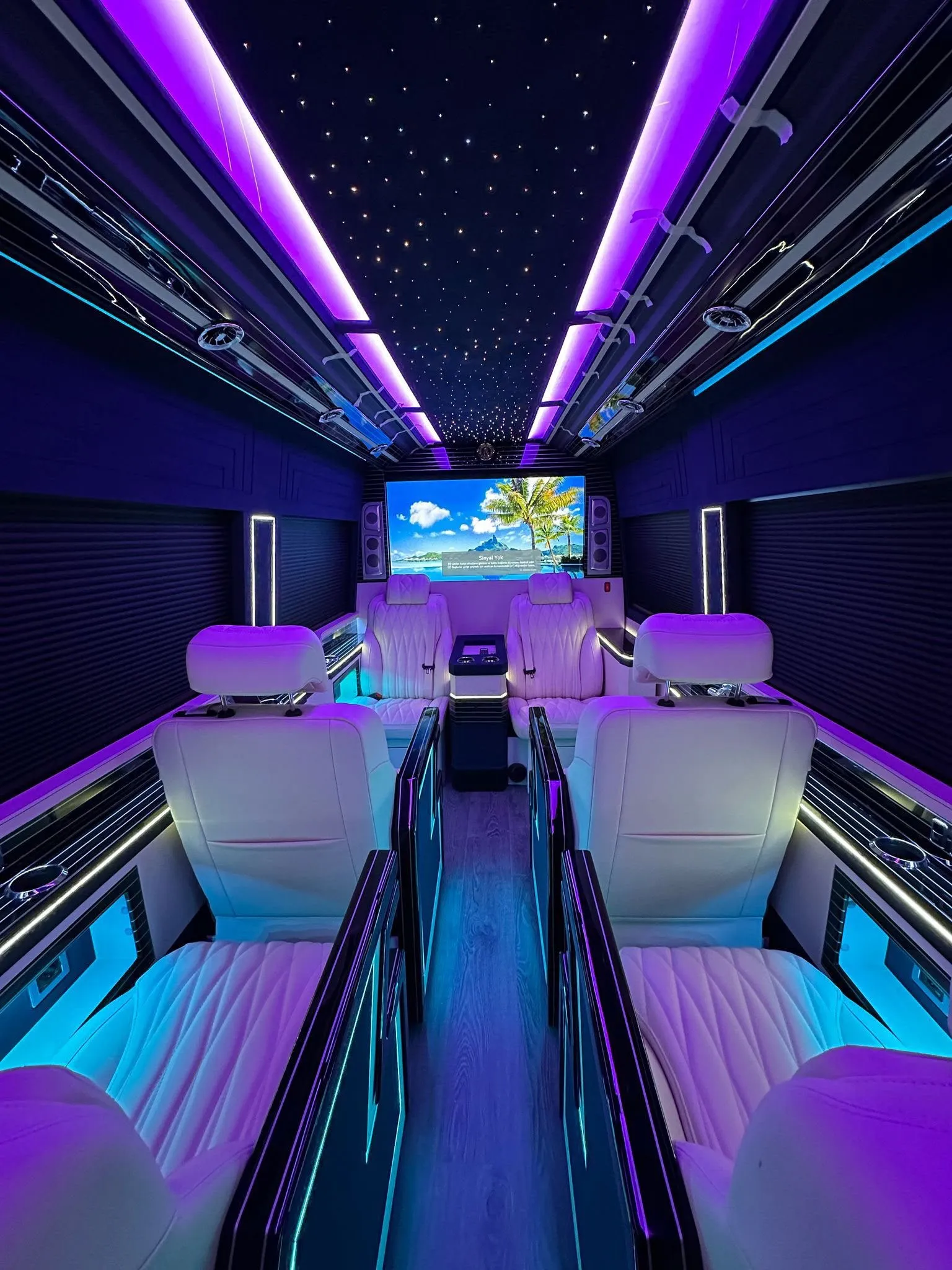 Mercedes Sprinter VIP Limousine 8+1 3