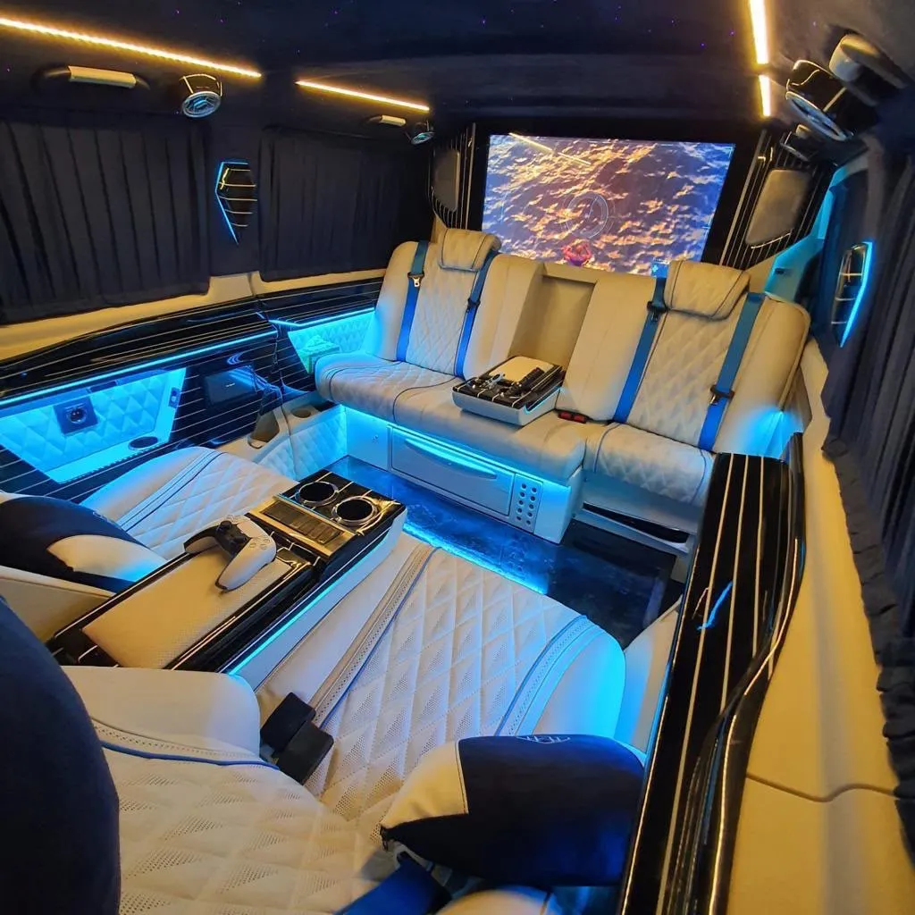 VIP Mercedes Vito 4+1 | PlayStation'lı Şoförlü VIP Araç İstanbul 3