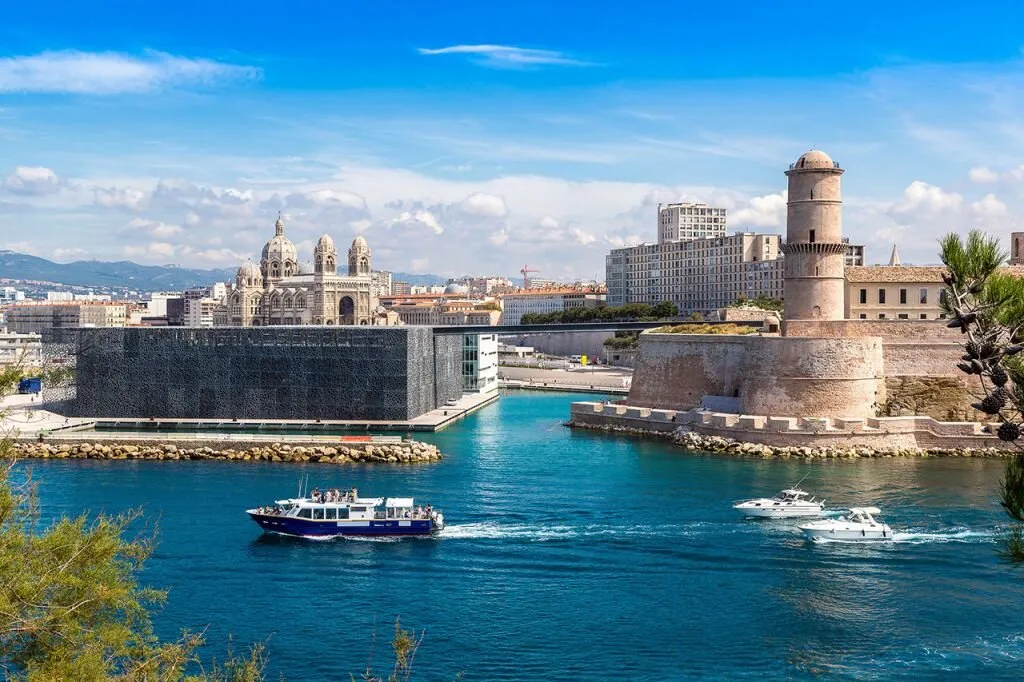 Milano, Nice, Marsilya Turu Pegasus ile Yaz Dönemi / 5 Gece Otel Konaklamalı / İstanbul Çıkışlı 1