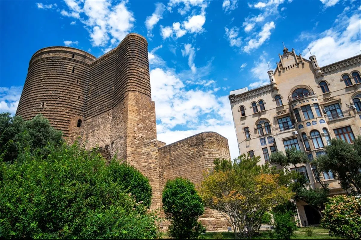 Azerbaycan'ın Zengin Mirası Bakü Turu THY ile Vizesiz Yılbaşı Özel / 3 Gece Otel Konaklamalı / İstanbul Çıkışlı – İstanbul 2
