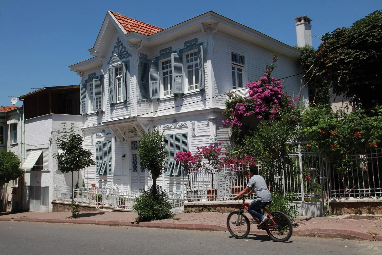 Islands Tour: Büyükada & Kınalıada 4