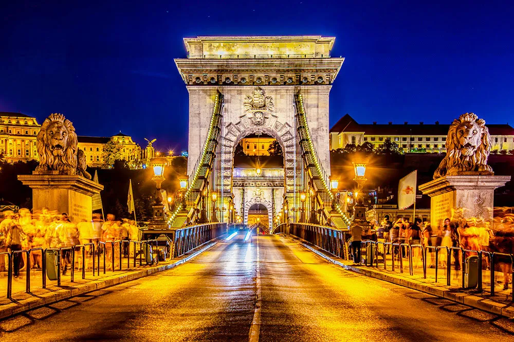 9 Günlük Orta Avrupa Turu, Otobüs ile – İstanbul 1