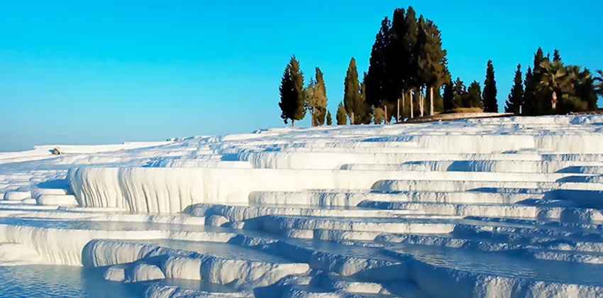 Salda Gölü Pamukkale Çeşme Alaçatı Turu, 3 Gün – İstanbul 5