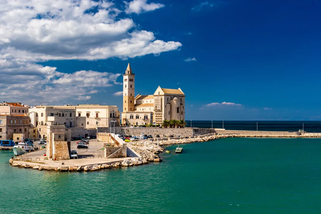 Puglia Turu Türk Hava Yolları ile Ekstra Turlar Dahil / 3 Gece Otel Konaklamalı / İstanbul Çıkışlı / 2027 – İstanbul 3