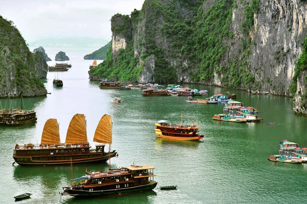9 Günlük Vietnam Turu, THY ile – İstanbul 5