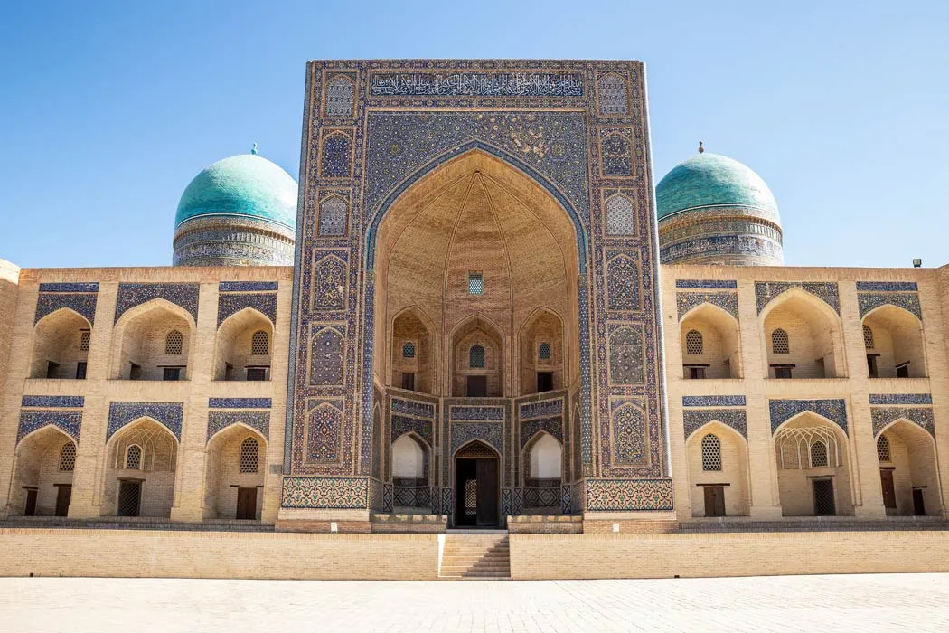 Dolu Dolu Atalarımızın izinde Özbekistan İpekyolu'nun Kalbi Rotası Turu THY ile Vizesiz Ekstra Turlar Dahil / 5 Gece Otel Konaklamalı / İstanbul Çıkışlı / 2027 – İstanbul 2