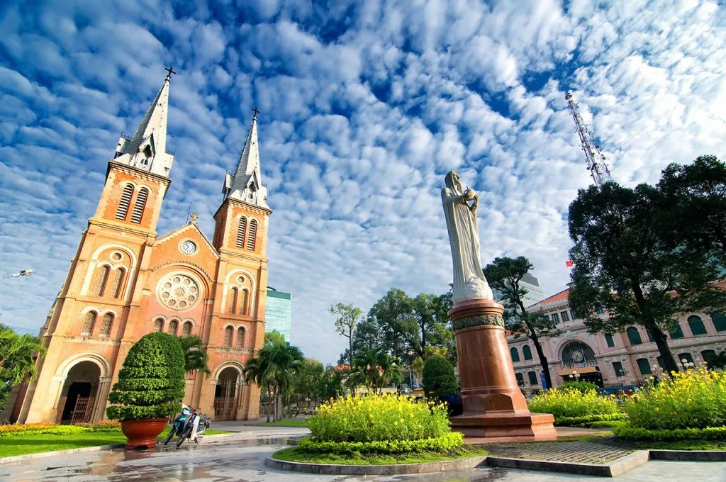 11 Günlük Vietnam Laos Kamboçya Turu, THY ile – İstanbul 6