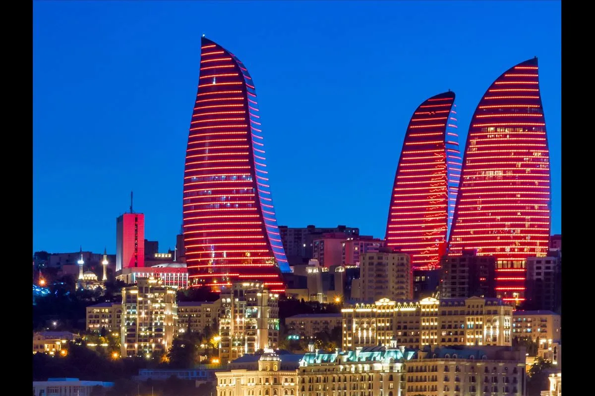 Bakü Turu, THY ile 4 Gün Vizesiz – İstanbul 1