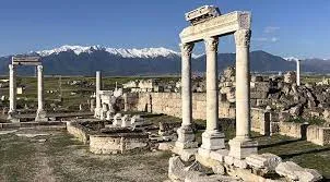 Isparta Gül Hasadı, Salda Gölü ve Pamukkale Turu – İstanbul 1