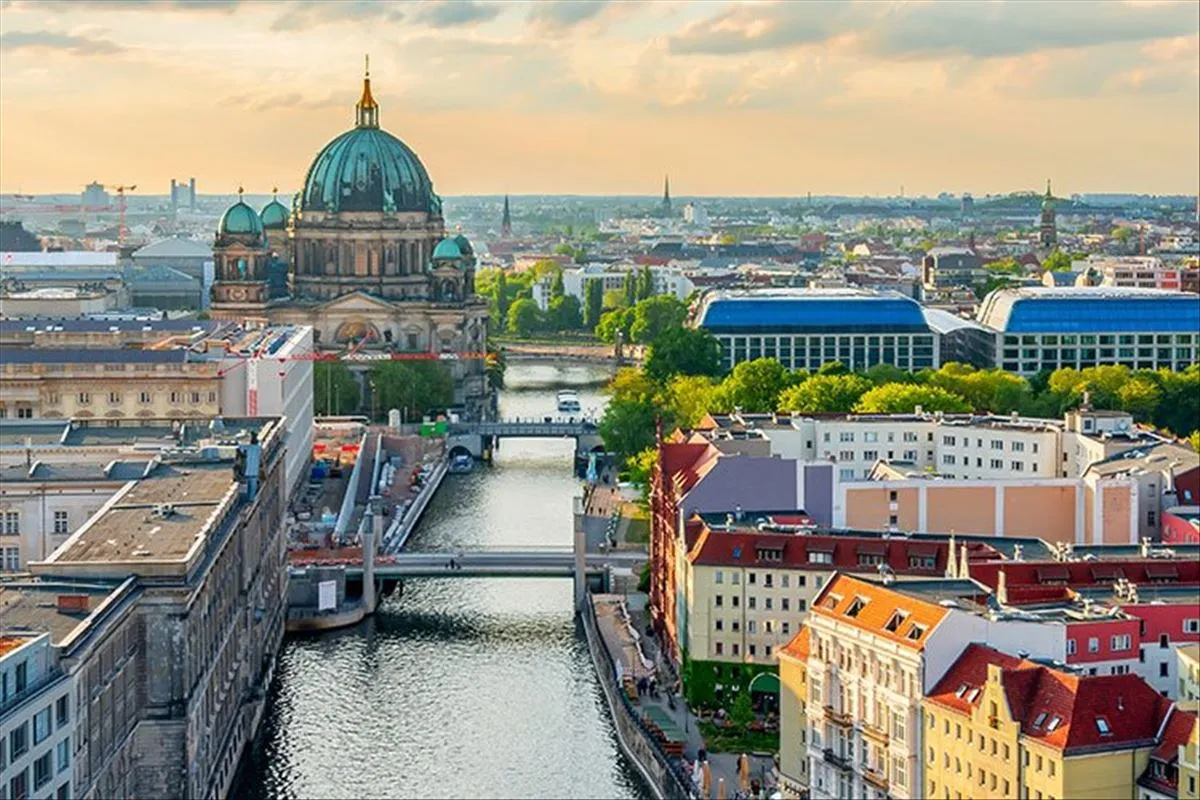 Grand Noel Zamanı Berlin Nurnberg Prag Turu SunEkspress ile Ekstra Turlar Dahil / 4 Gece Otel Konaklamalı / Antalya Çıkışlı – Antalya 1