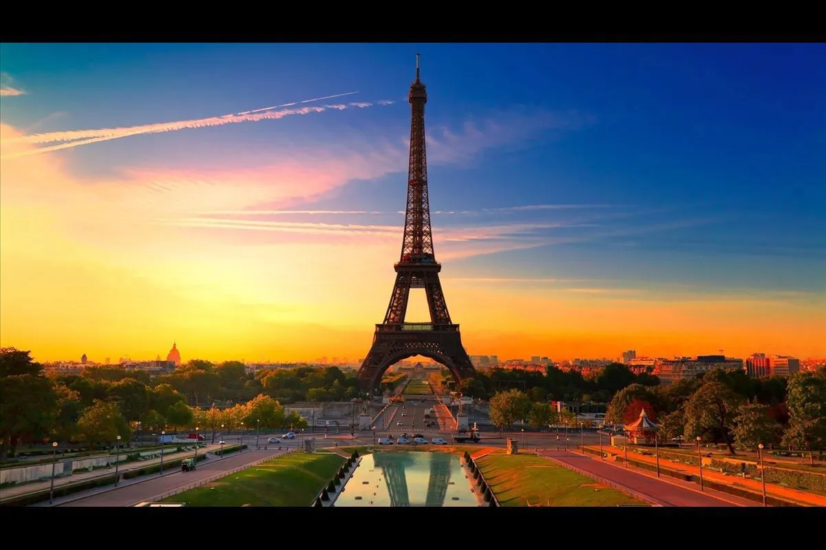 4 Günlük Paris ve Disneyland Turu, Uçak ile – Izmir 1