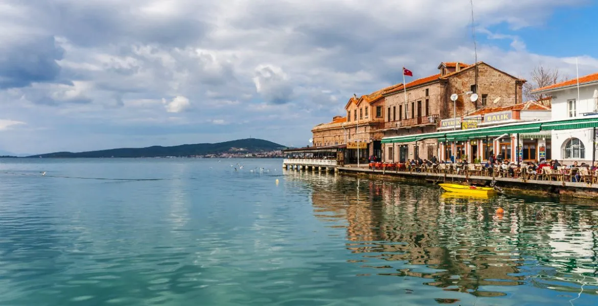 İzmir Alaçatı Sığacık Foça Efes Turu, 4 Gün – İstanbul 6