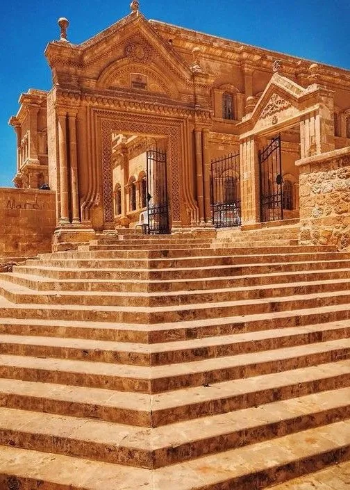 Uçaklı Tarihi Şehir Mardin Midyat Turu 6