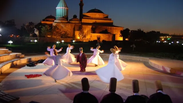 3 Günlük Konya Şeb-i Arus ve Akşehir Turu, İstanbul Çıkışlı – İstanbul 1