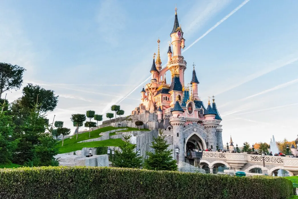 Paris Disneyland Turu, 5 Gün, THY ile – İstanbul 5