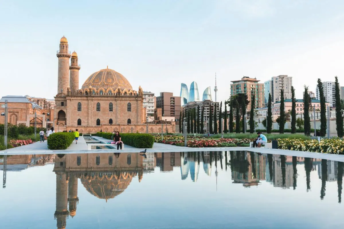 Bakü Turu THY ile Vizesiz / 3 Gece Otel Konaklamalı / İsyanbul Çıkışlı / 2027 – İstanbul 1