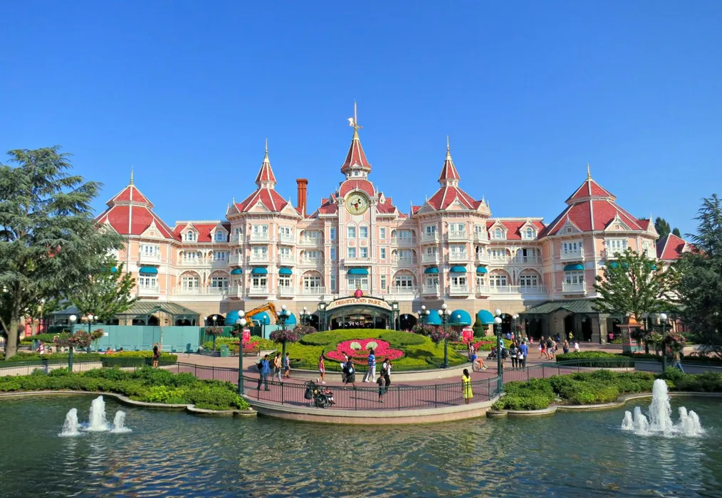 Paris Disneyland Turu, 5 Gün, THY ile – İstanbul 6