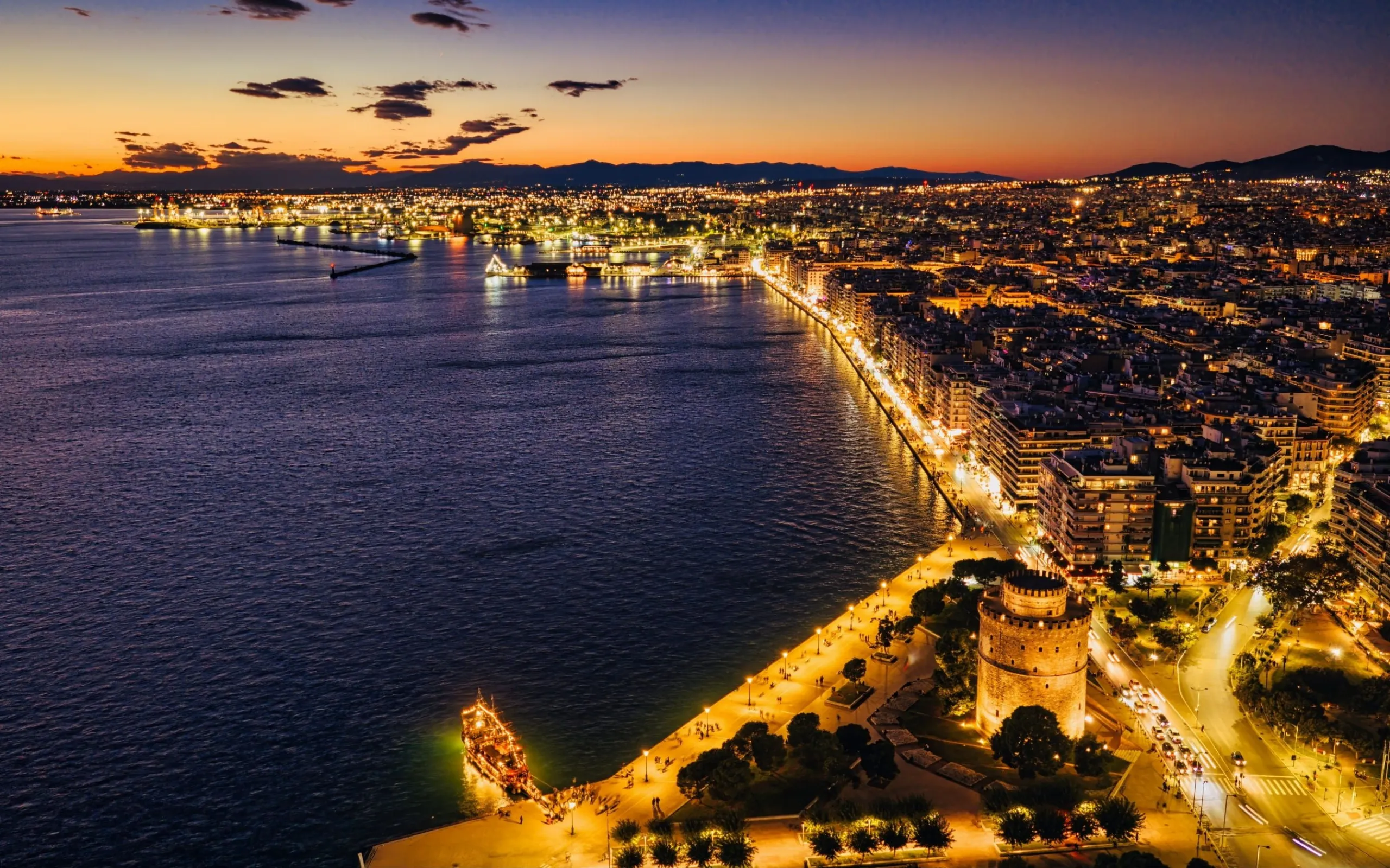 Cadılar Bayramı Özel Selanik Meteora ve Kavala Masalı - 2026 Dönemi 1
