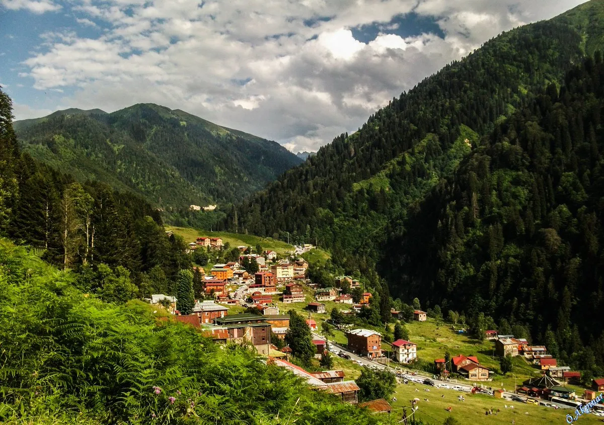 4 Günlük Karadeniz Yaylalar ve Batum Turu, Uçaklı – İstanbul 5