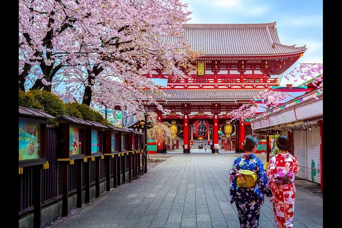9 Günlük Hong Kong ve Japonya Turu, THY ile – İstanbul 1