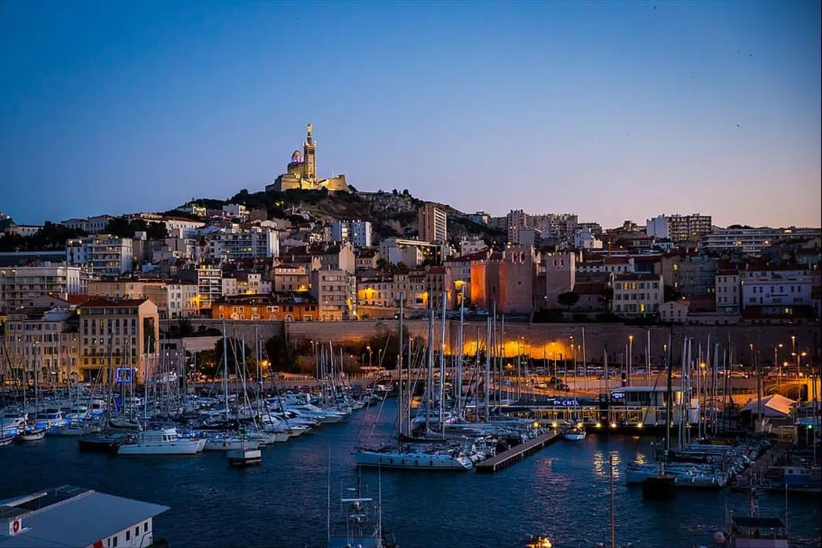 Viva Nice Marsilya Turu THY ile Yılbaşı Özel / 2 Gece Otel Konaklamalı / İstanbul Çıkışlı – İstanbul 1