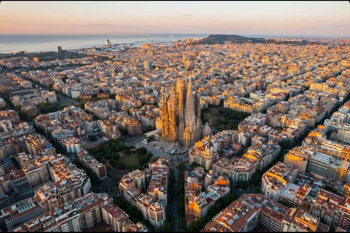Grand Güney Fransa Barselona Turu Türk Hava Yolları ile Ekstra Turlar Dahil / 6 Gece Otel Konaklamalı / İstanbul Çıkışlı / 2027 – İstanbul 3