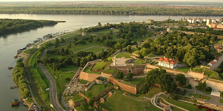 Belgrad Noel Pazarları Turu, THY ile 4 Gün – İstanbul 5