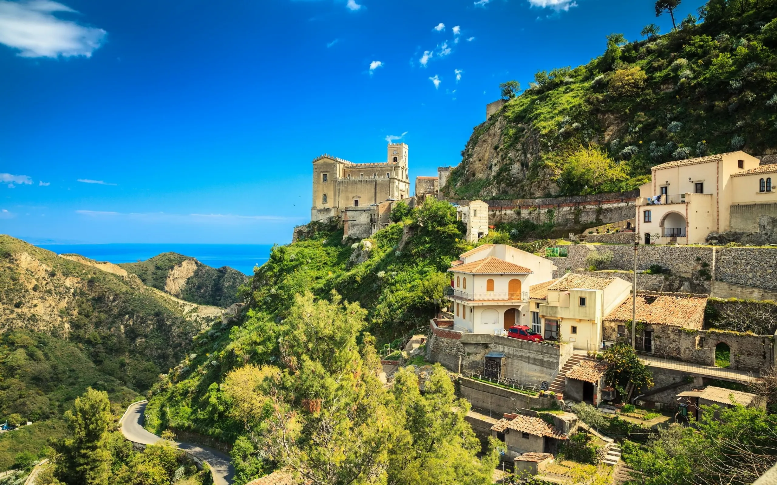 Amalfi 'den Sicilya 'ya Güney İtalya Masalı 2027 Dönemi – İstanbul 1