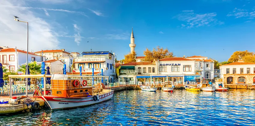 3 Günlük Bozcaada Assos Ayvalık Cunda Turu, İstanbul Çıkışlı – İstanbul 3