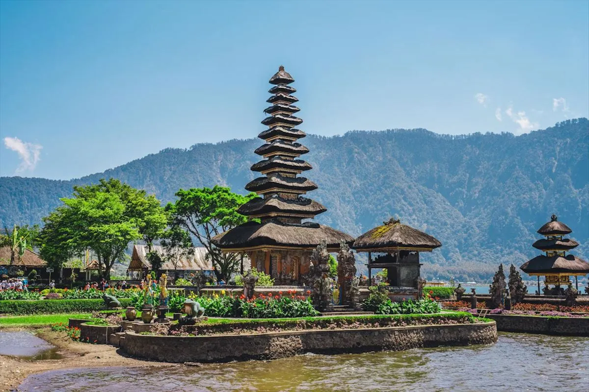 8 Günlük Bali ve Singapur Turu, Singapur Hava Yolları ile – İstanbul 1