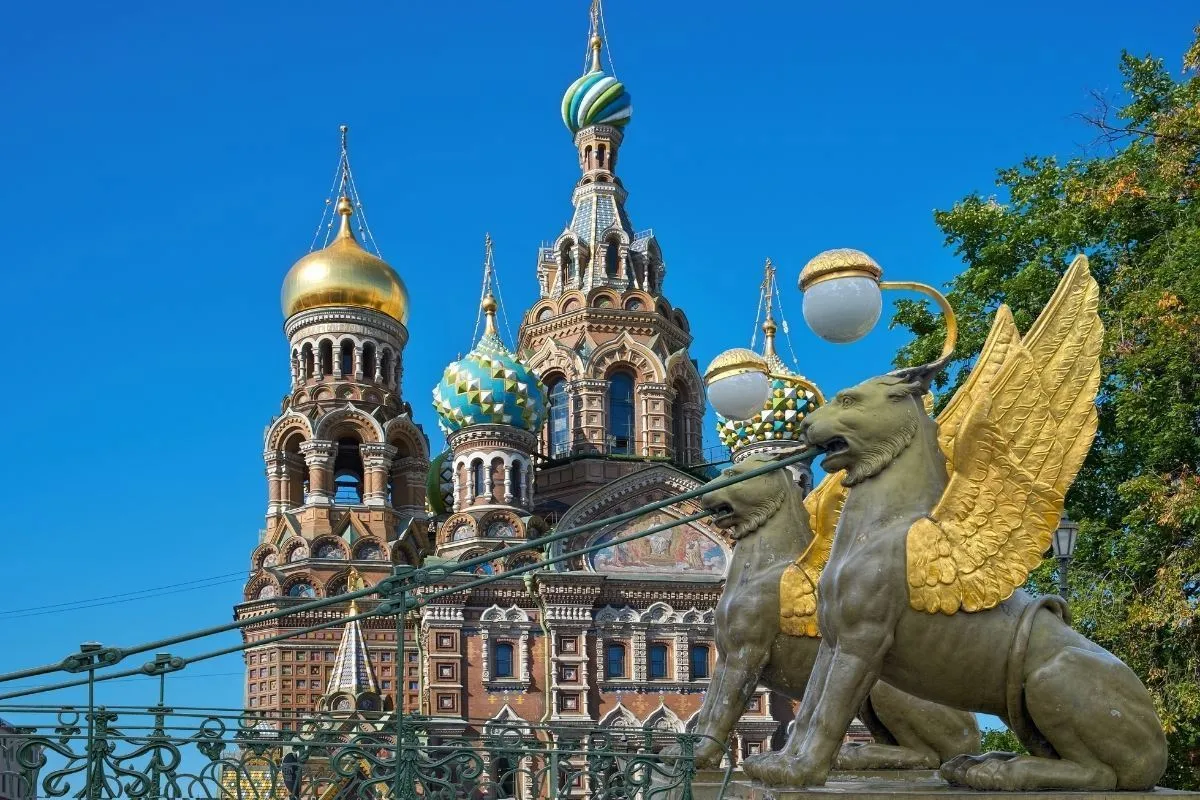 St. Petersburg Moskova Turu, THY ile 6 Gün – İstanbul 3