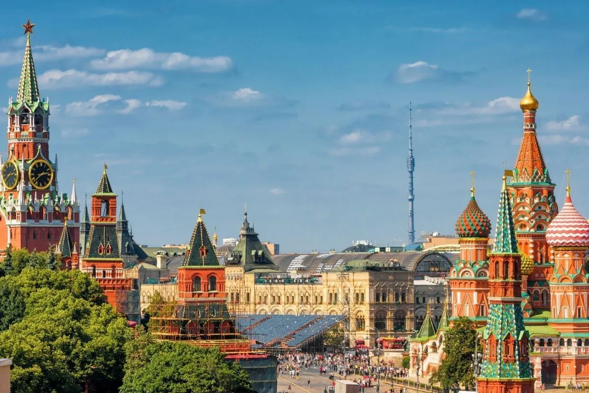 St. Petersburg Moskova Turu, THY ile 6 Gün – İstanbul 5