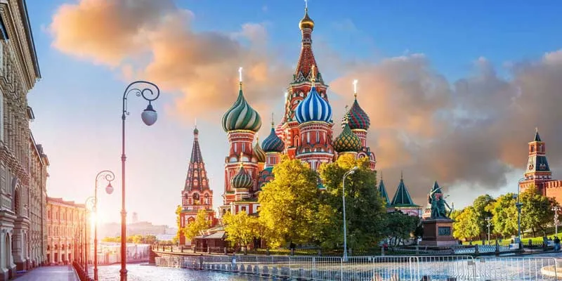 7 Günlük Murmansk Kuzey Işıkları, St. Petersburg ve Moskova Turu – İstanbul 4