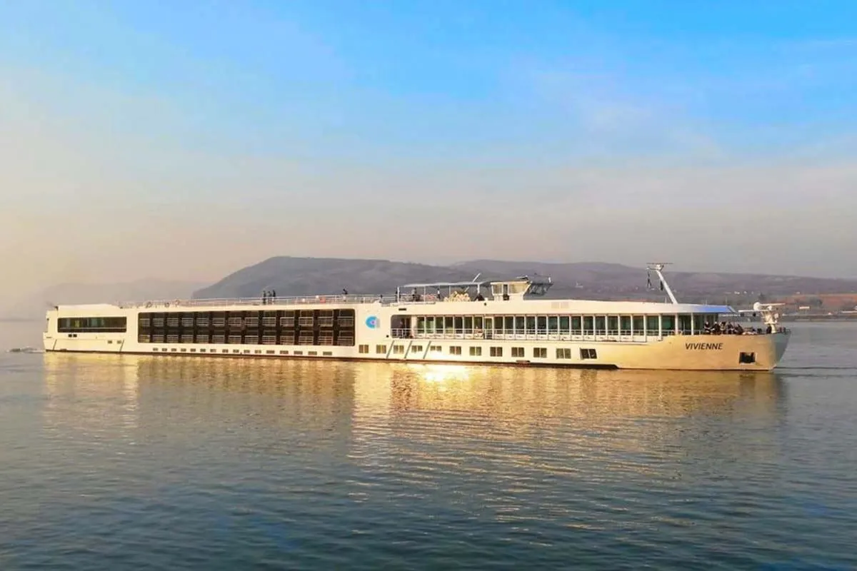 5 Günlük Tuna Nehri ve Noel Pazarları Turu, Uçak ile – İstanbul 1