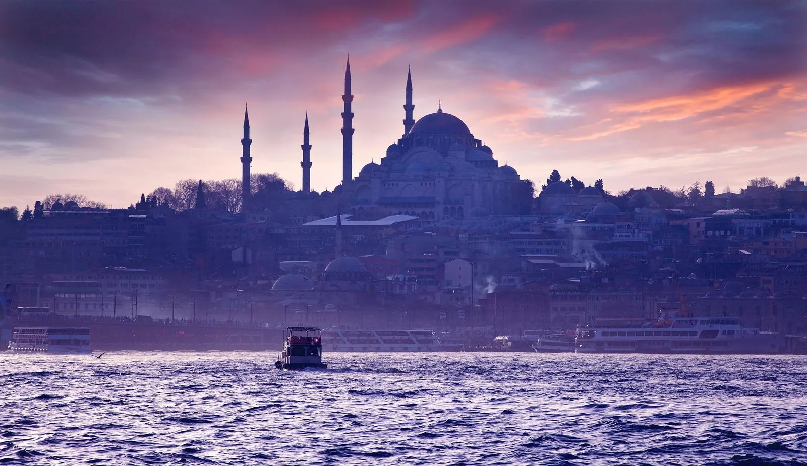 İstanbul Pierre Loti, Eyüp ve Balat Turu: Teleferik ve Boğaz Tekne Gezisi – İstanbul 6