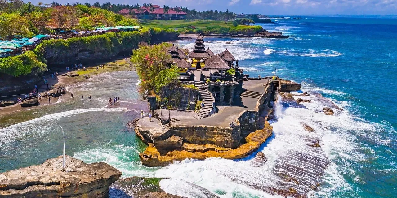 Kuala Lumpur, Bali, Phuket ve Bangkok Turu, 13 Gün – İstanbul 5